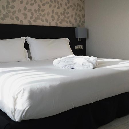 Hotel Plaza Las Matas Las Rozas de Madrid Εξωτερικό φωτογραφία
