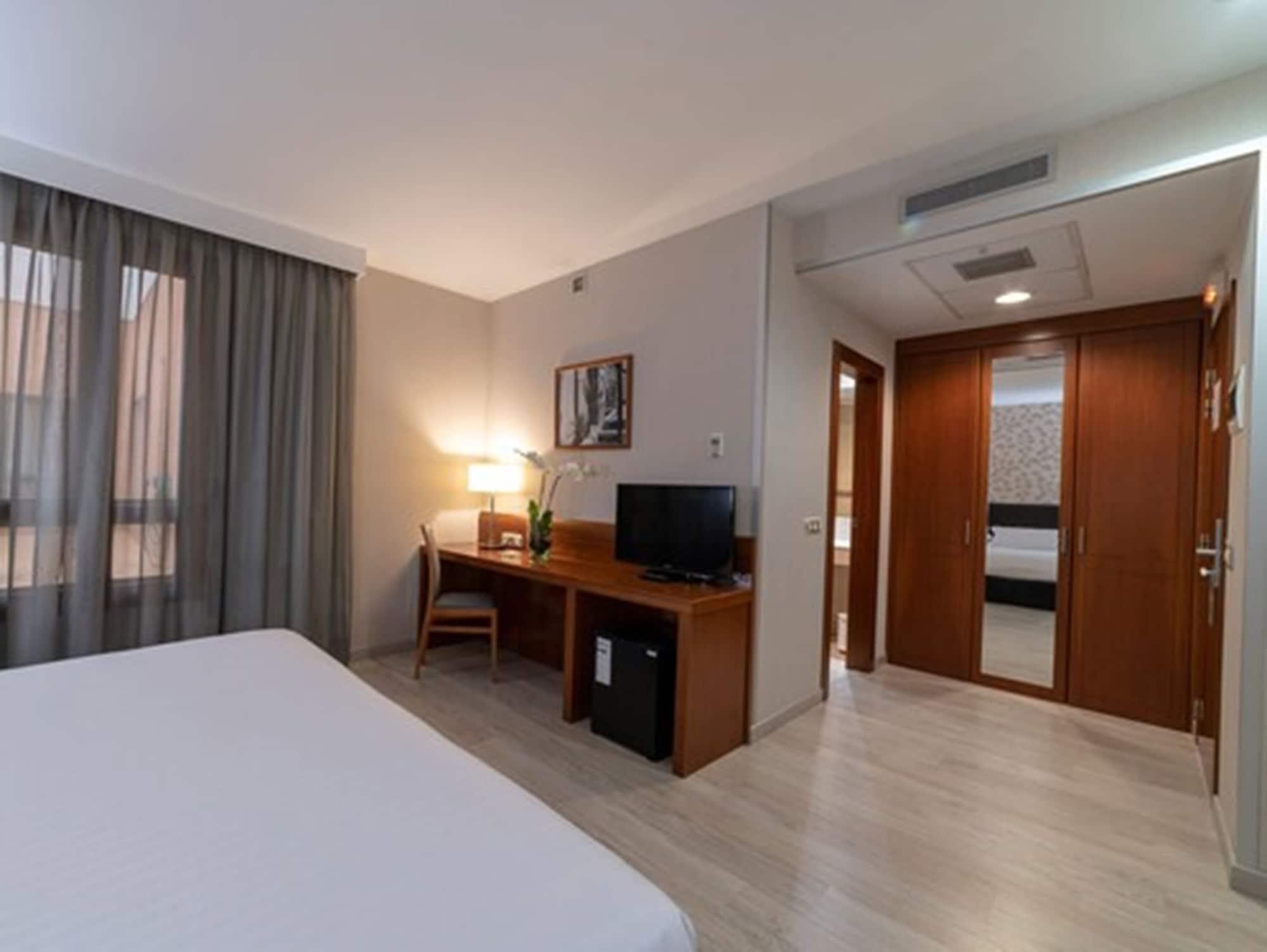 Hotel Plaza Las Matas Las Rozas de Madrid Εξωτερικό φωτογραφία