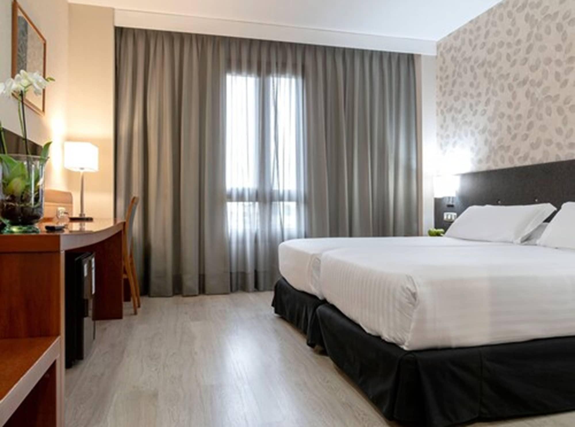 Hotel Plaza Las Matas Las Rozas de Madrid Εξωτερικό φωτογραφία