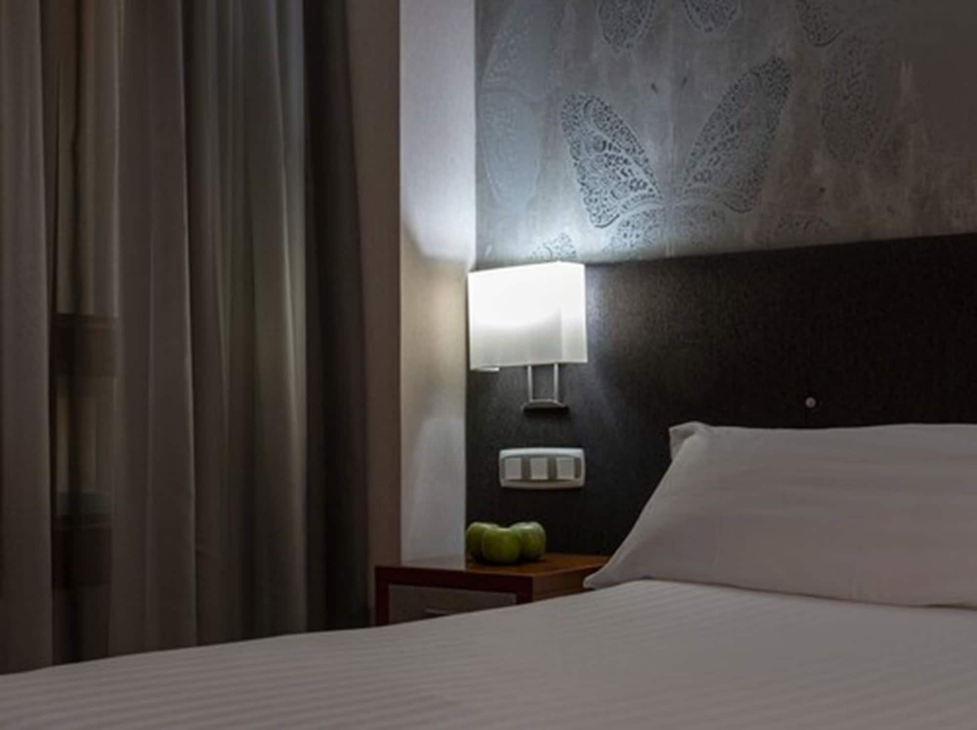 Hotel Plaza Las Matas Las Rozas de Madrid Εξωτερικό φωτογραφία