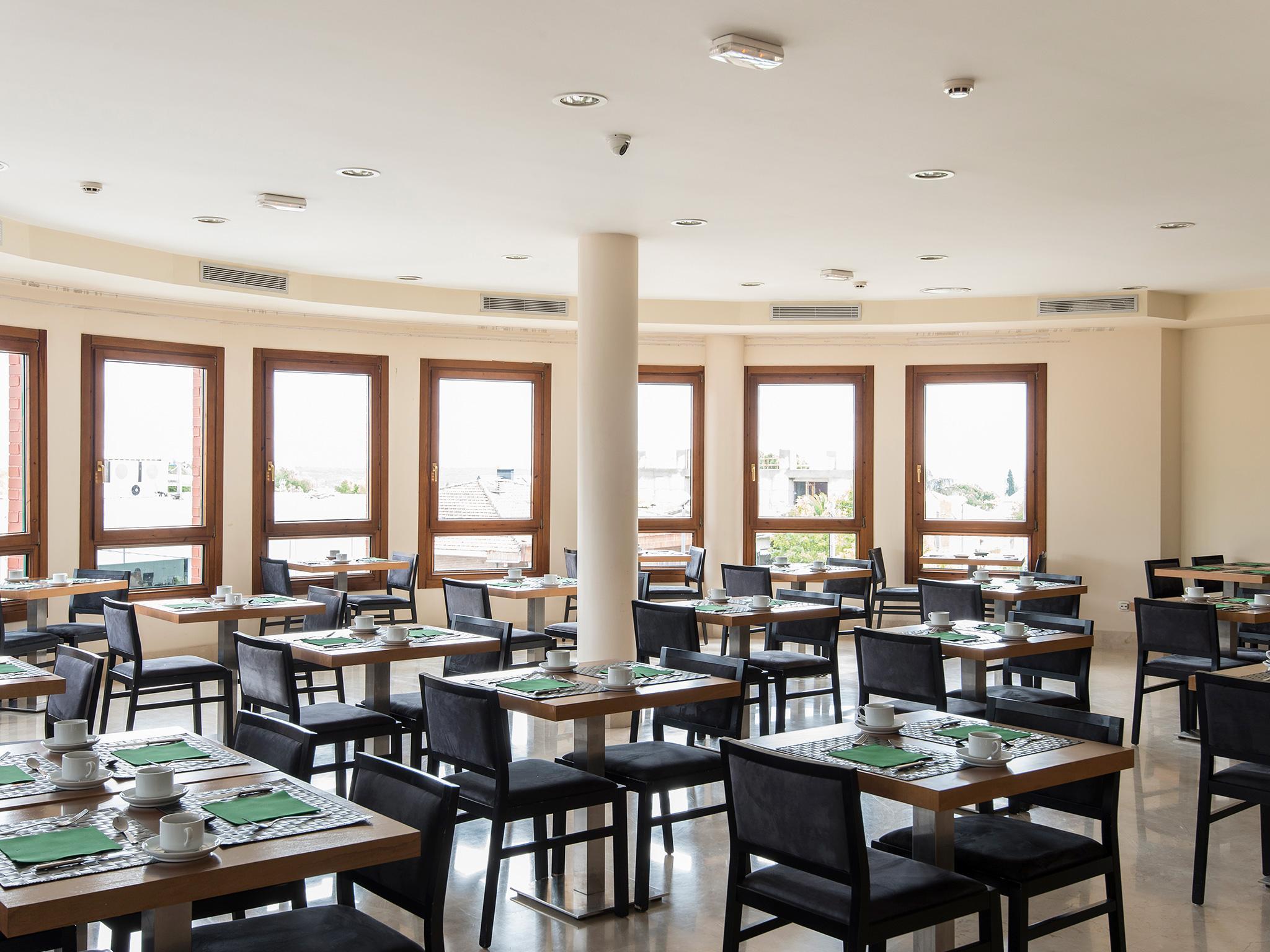 Hotel Plaza Las Matas Las Rozas de Madrid Εξωτερικό φωτογραφία